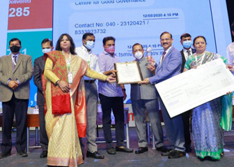 CGG-bags-Silver-Award-for-e-Governance